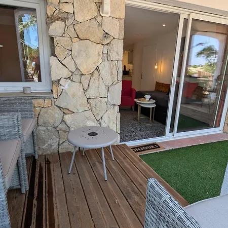 Le Riviera 5 Pers, Terrasse Privee, Acces Piscine Apartman